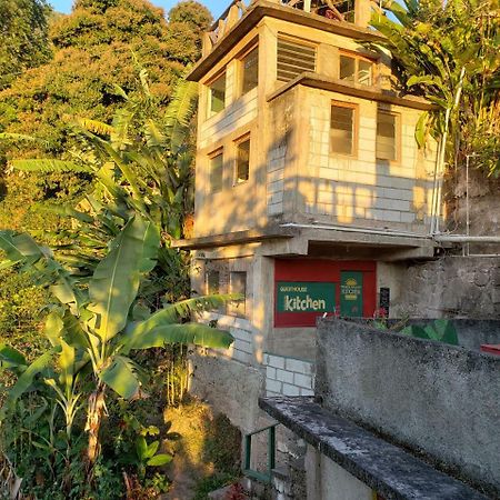 Prince Valley Guesthouse Irish Town ภายนอก รูปภาพ