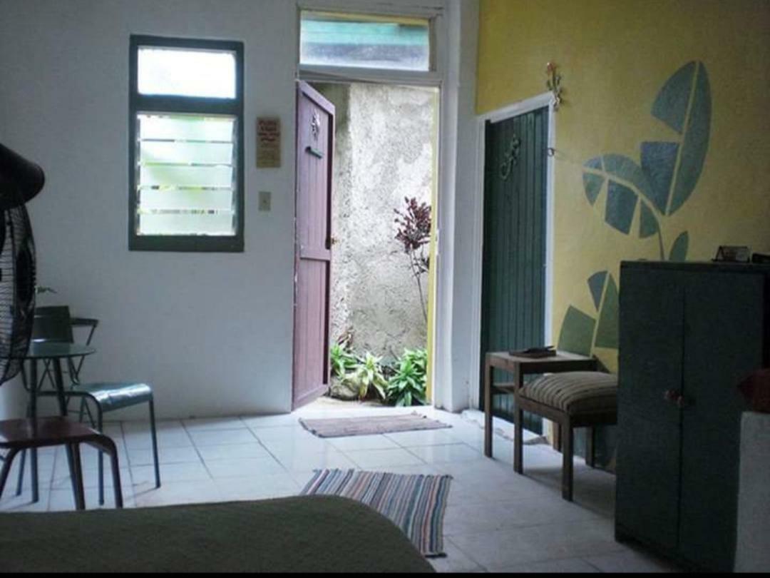 Prince Valley Guesthouse Irish Town ภายนอก รูปภาพ