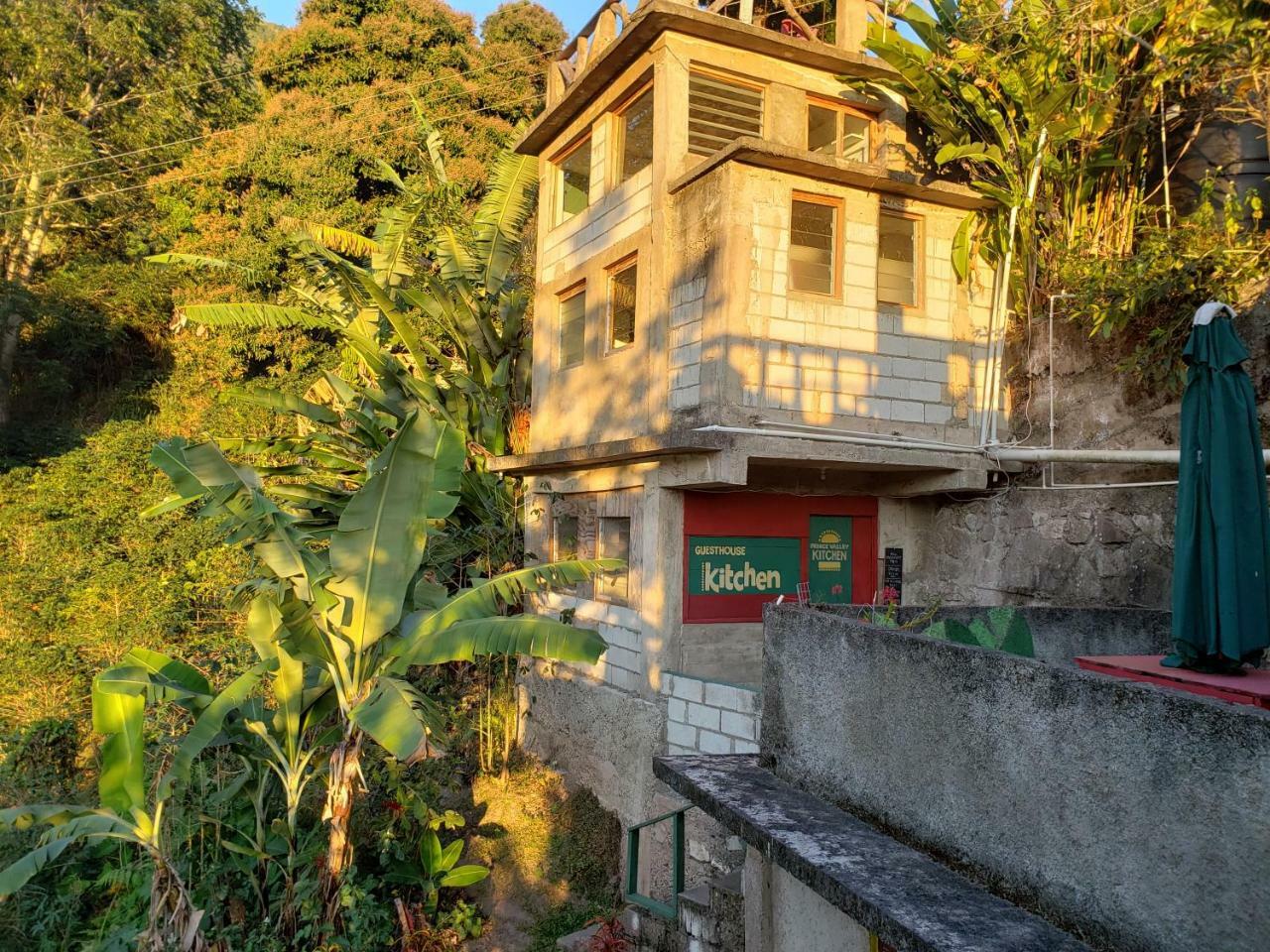 Prince Valley Guesthouse Irish Town ภายนอก รูปภาพ