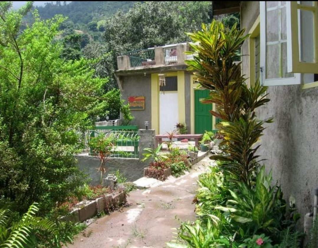 Prince Valley Guesthouse Irish Town ภายนอก รูปภาพ