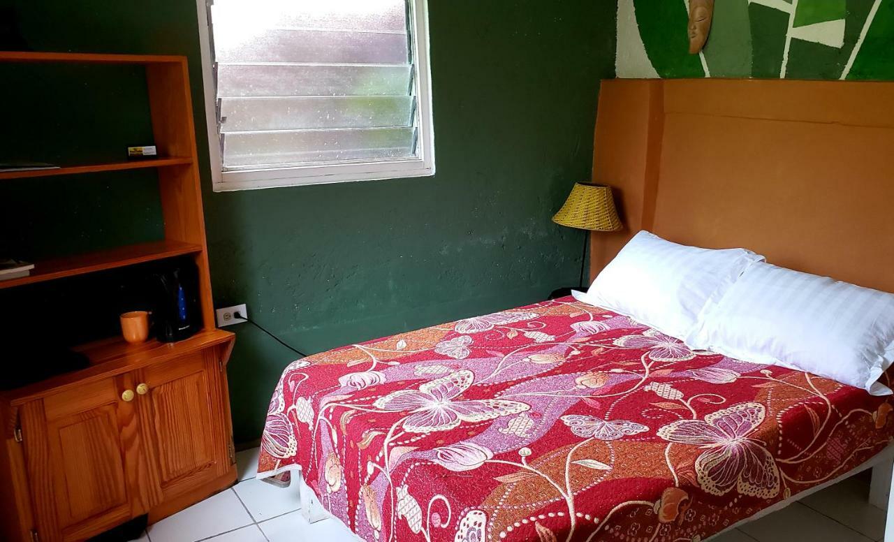 Prince Valley Guesthouse Irish Town ภายนอก รูปภาพ